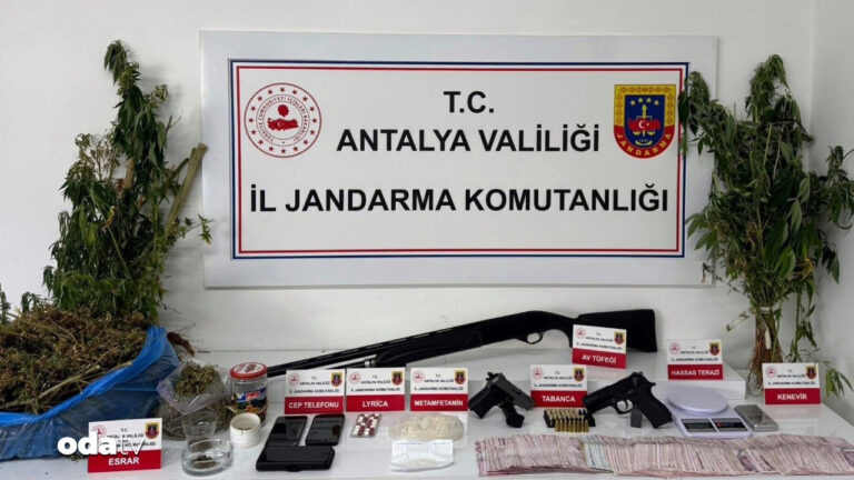 antalyada-uyusturucu-operasyonu-dort-gozalti-hK5VNAtE.jpg